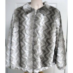 Alfred Dunner soft faux fur full zip jacket coat shirt size 1X or XXL gray